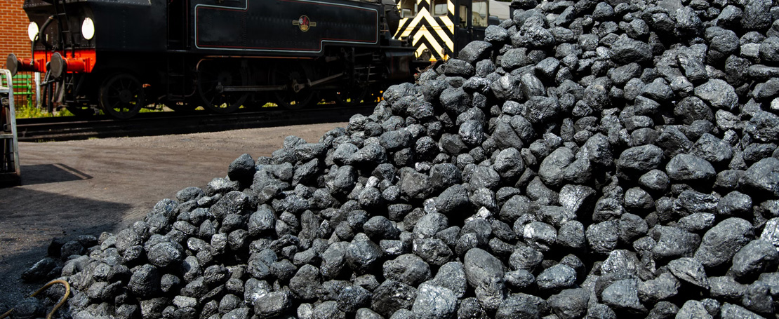 What is the composition of coal refuse?